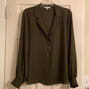 Gibson Latimer Army Green Top. Size XXL. NWOT